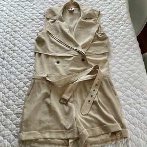 haute hippie Sleeveless Trench Style Romper Size Small